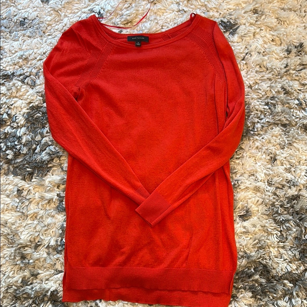 Ann Taylor Red Crew Neck Sweater size small